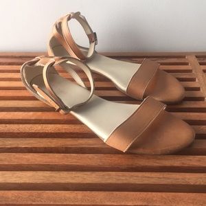 Nisolo Serena Sandals